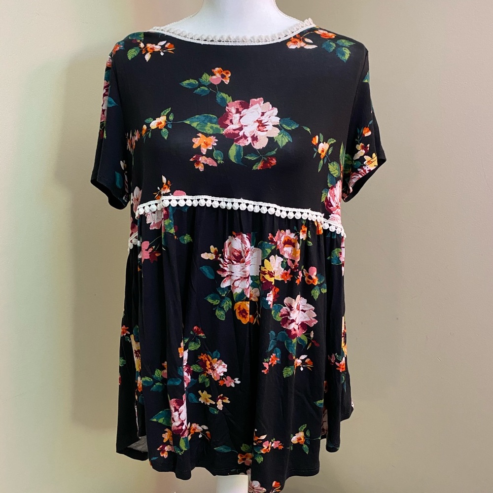 NWOT Boutique Top